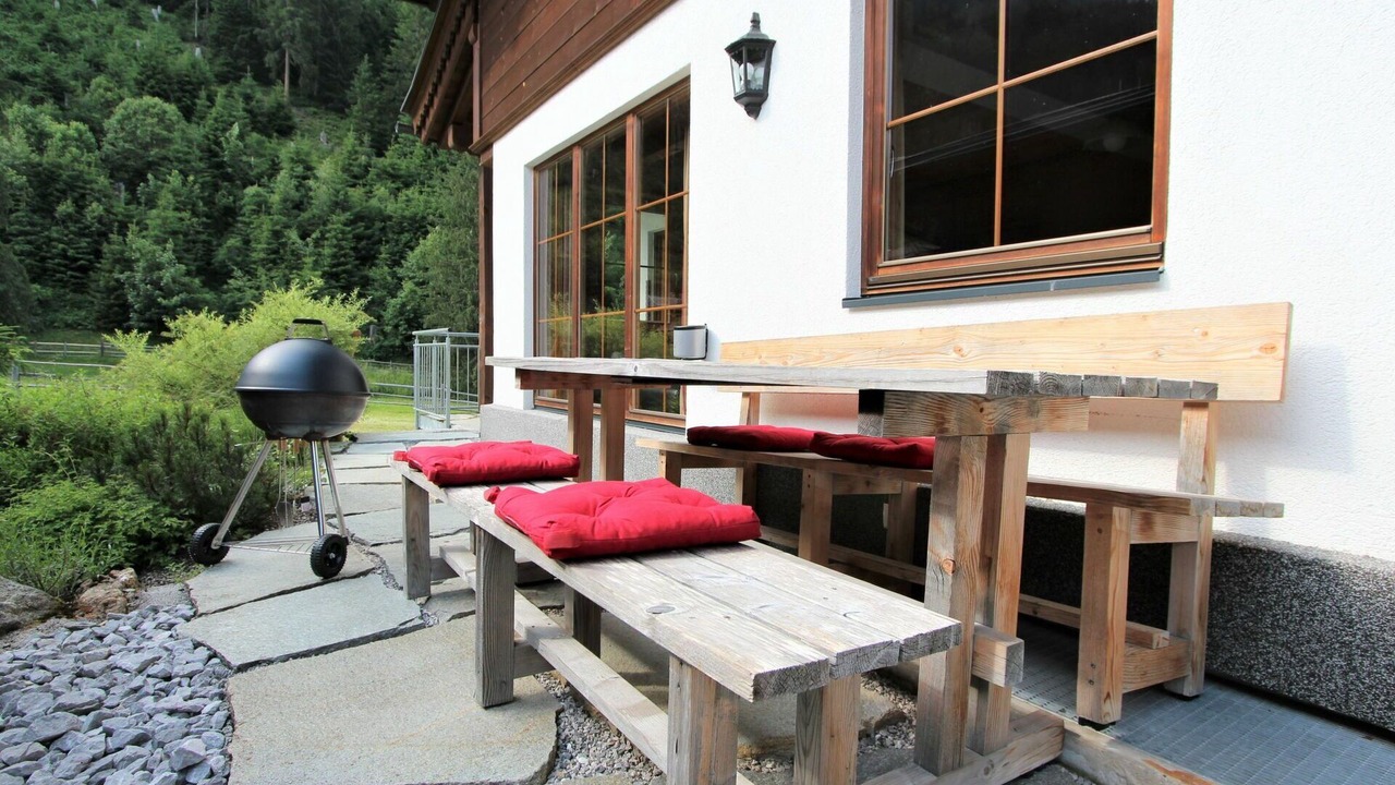 Photo of Outdoor in Juns