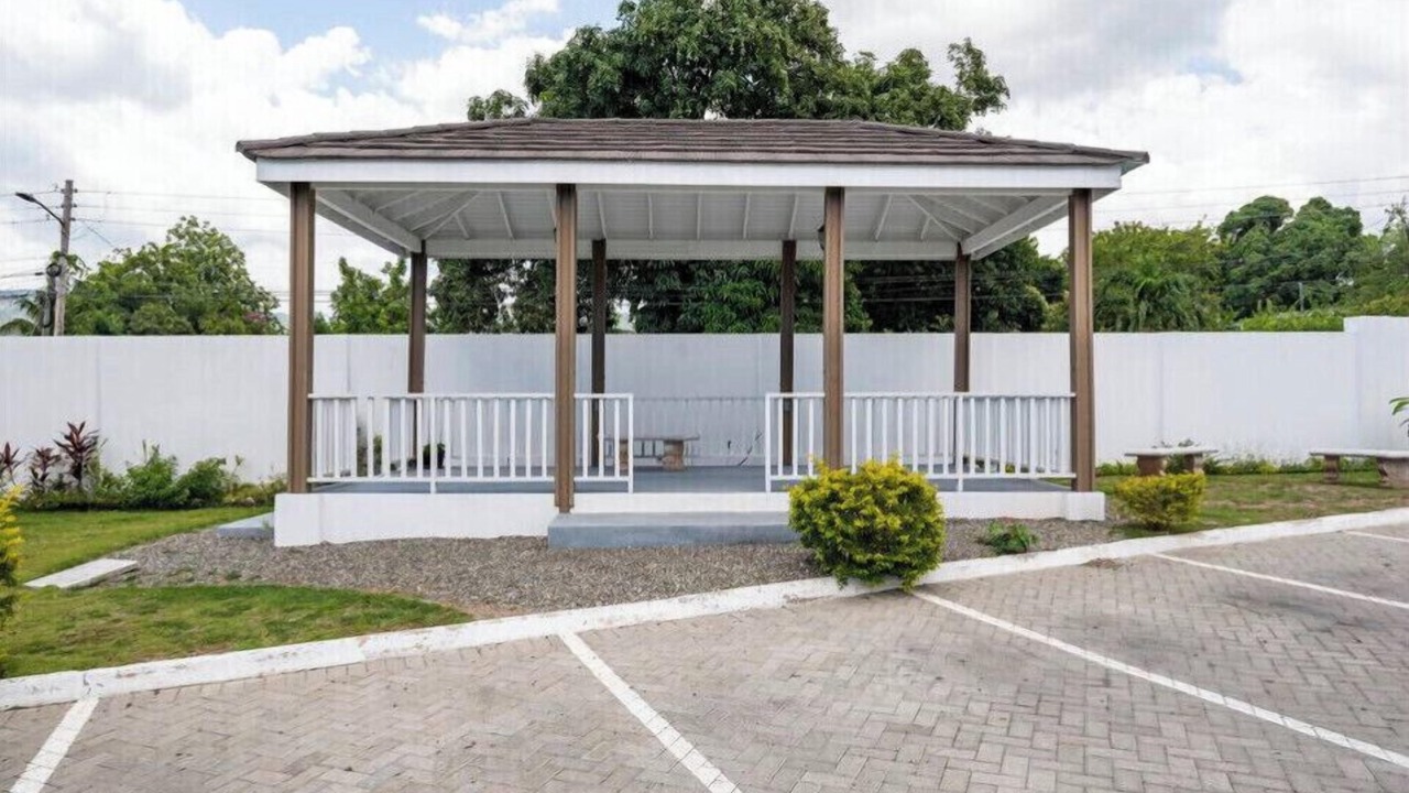Photo of Outdoor in Camperdown