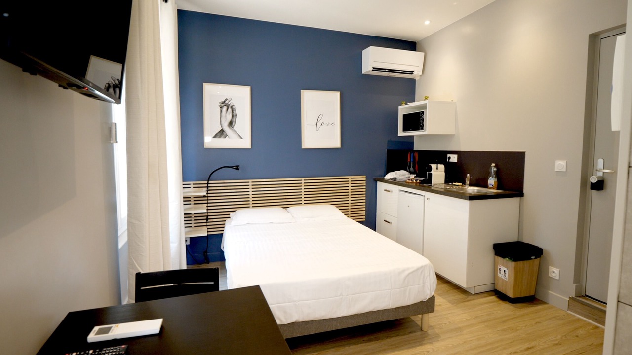 Photo of Bedroom in Villette - Maisons Neuves