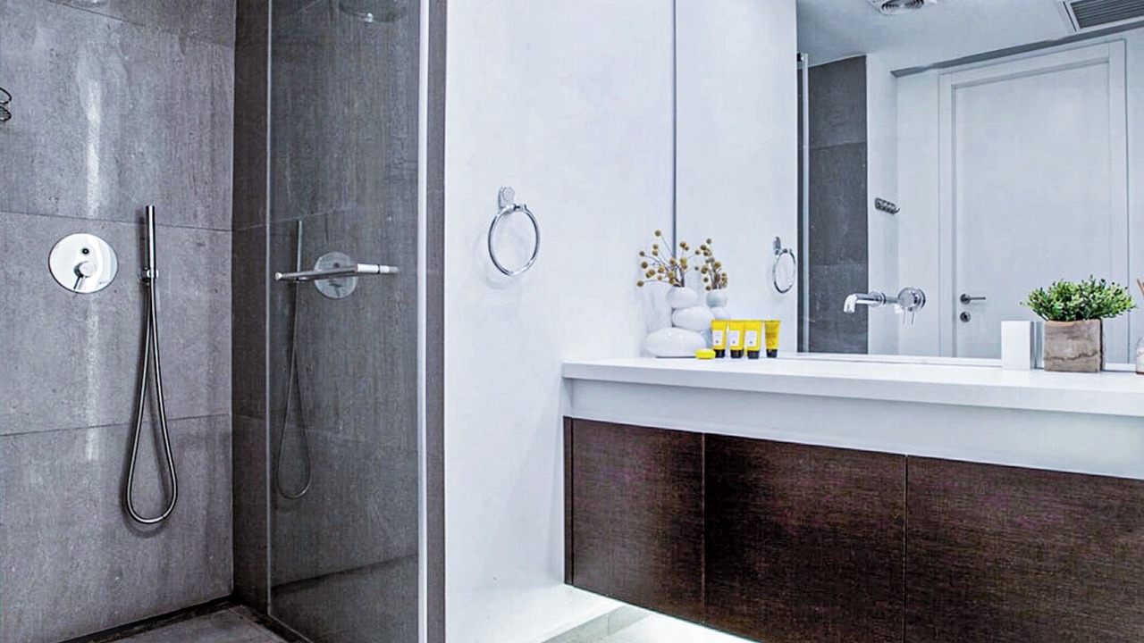 Photo of Bathroom in Kerem HaTeimanim