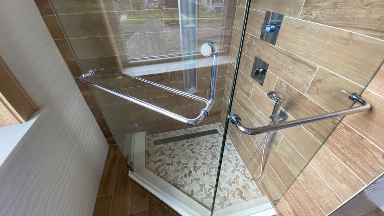 Photo of Bathroom in Albany