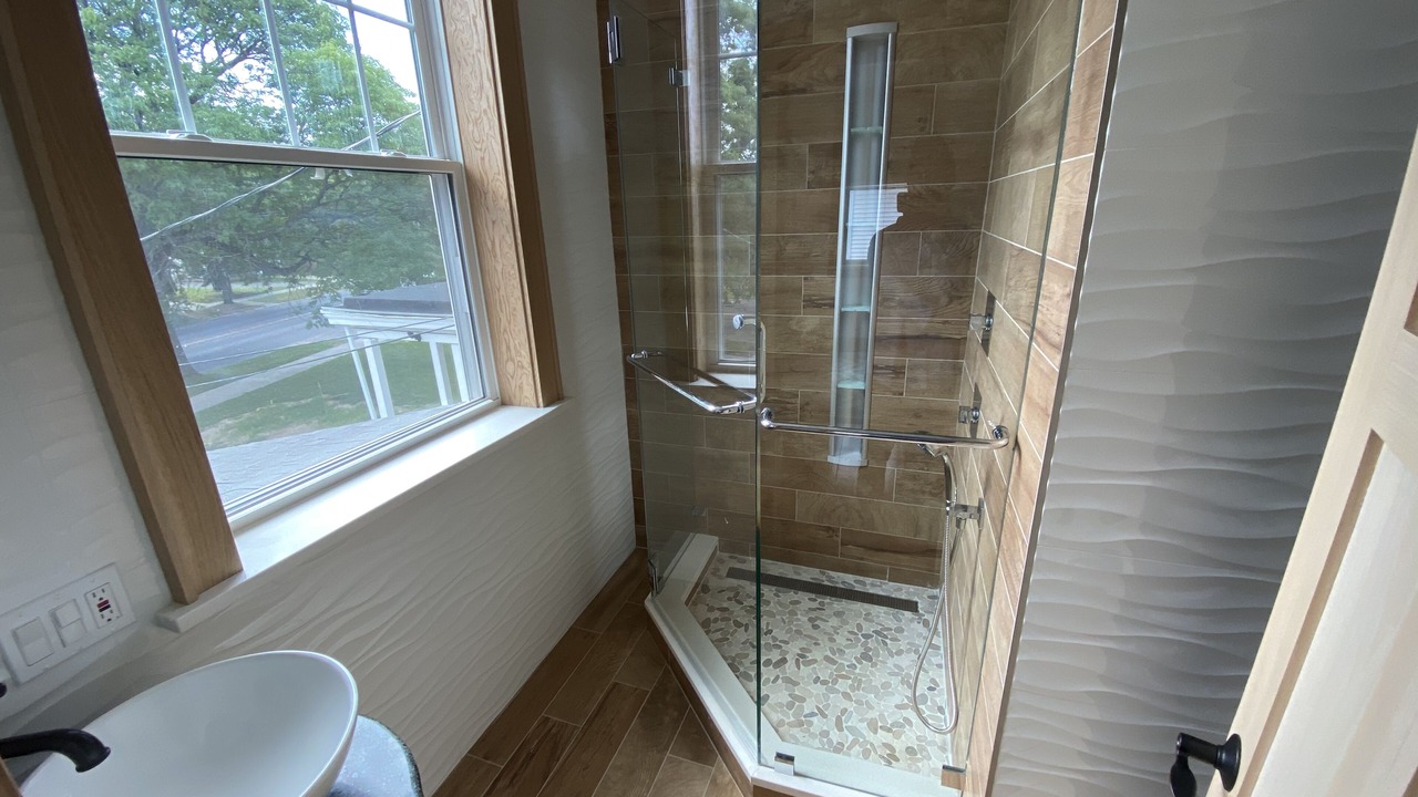Photo of Bathroom in Albany