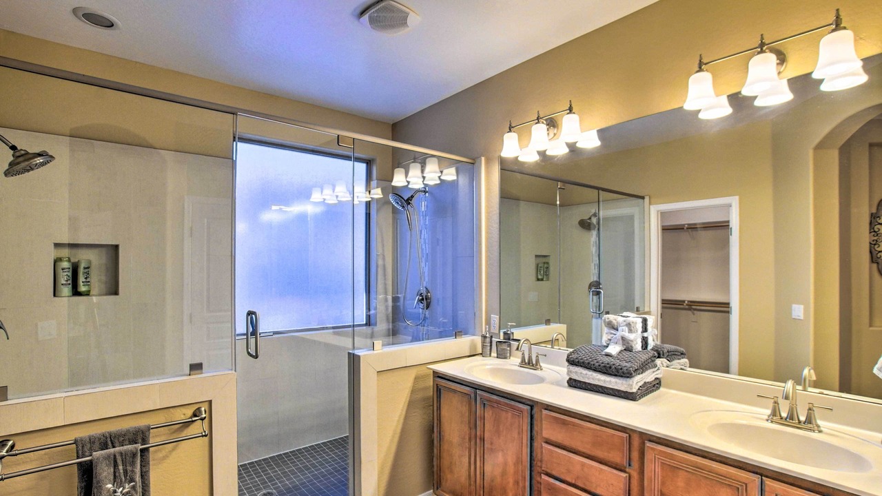 Photo of Bathroom in Greer Ranch