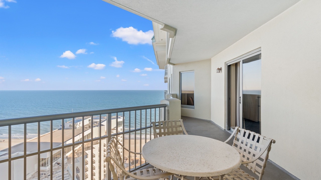 Photo of Patio Balcony in Arcadian Shores