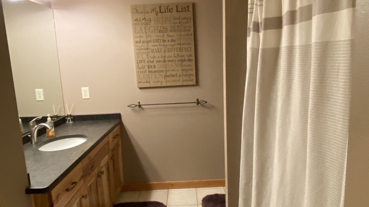 Photo of Bathroom in Alexandria