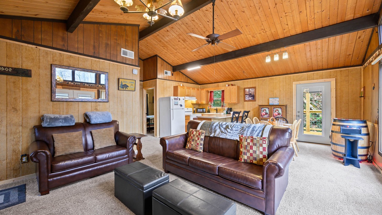 Photo of Livingroom in Chalet Village