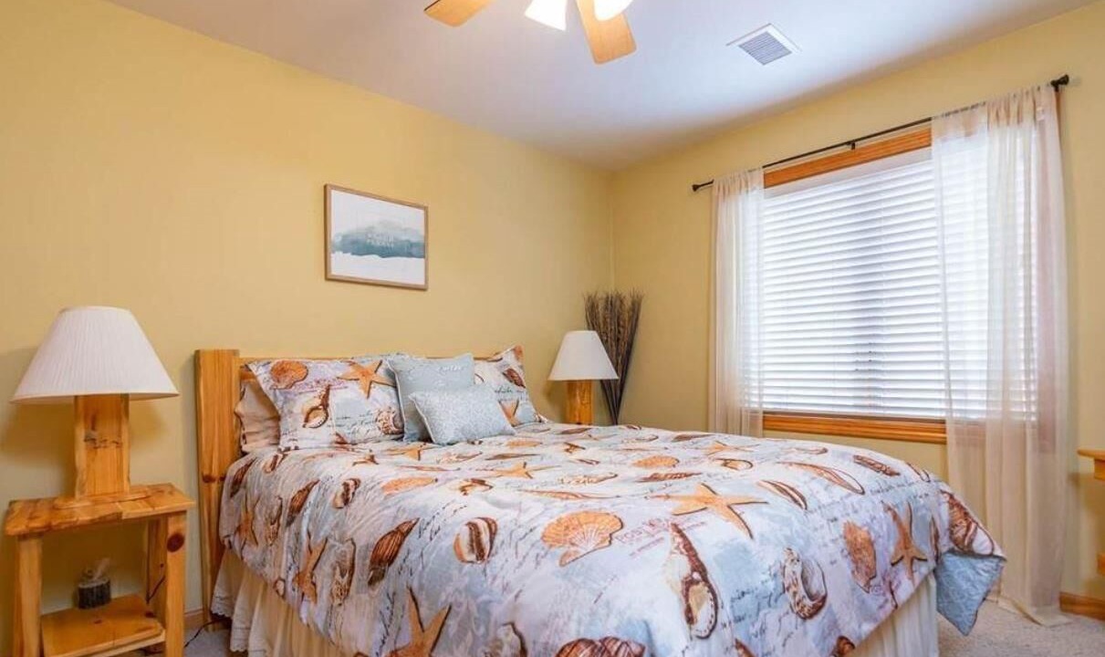Photo of Bedroom in Arkdale