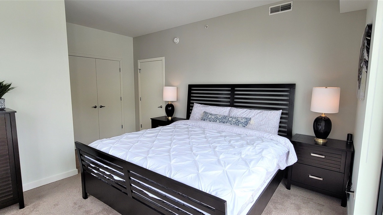 Photo of Bedroom in Evanston