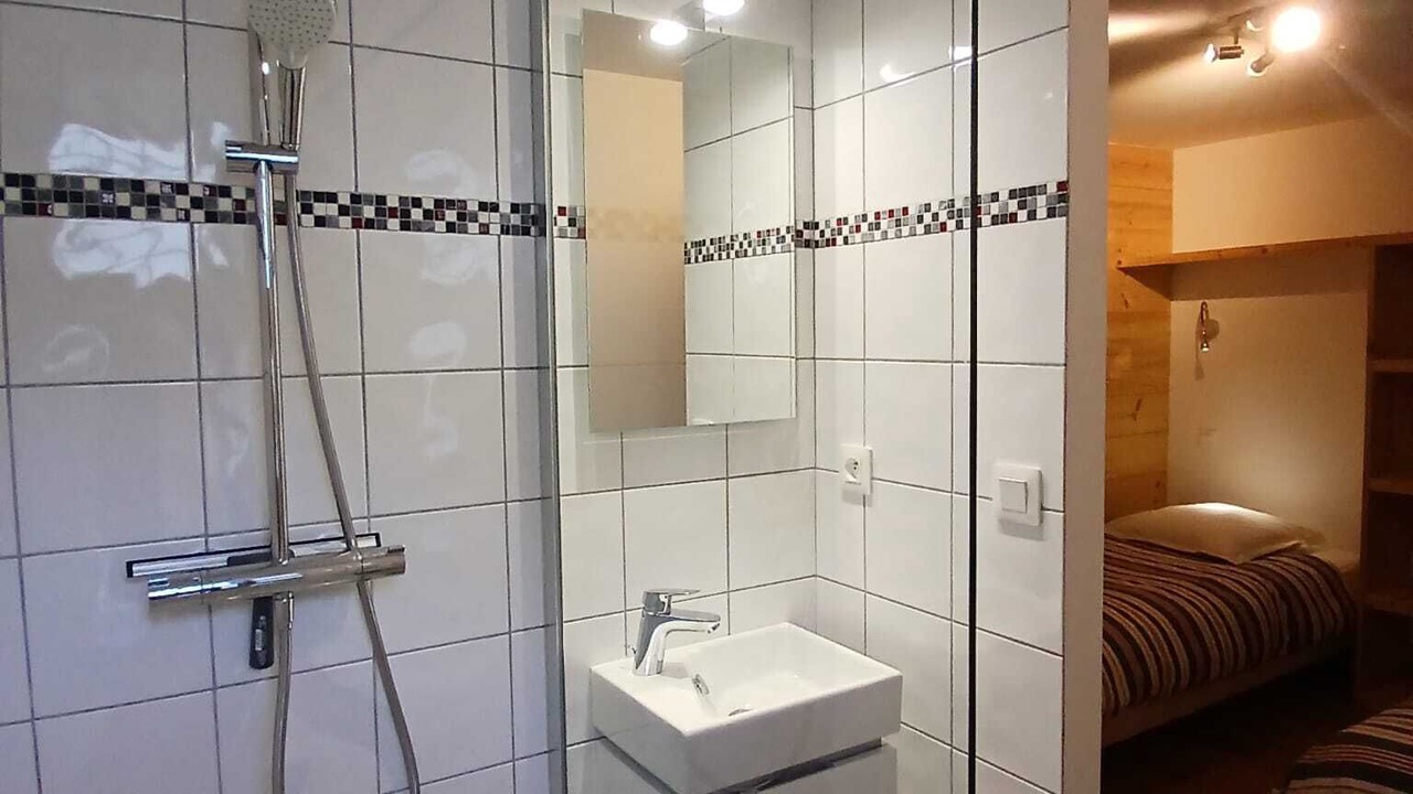 Photo of Bathroom in Oz-en-Oisans