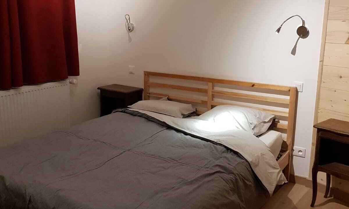 Photo of Bedroom in Oz-en-Oisans
