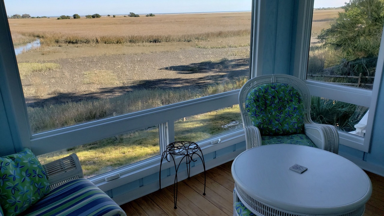 Photo of Bedroom in Oceanmarsh Subdivision