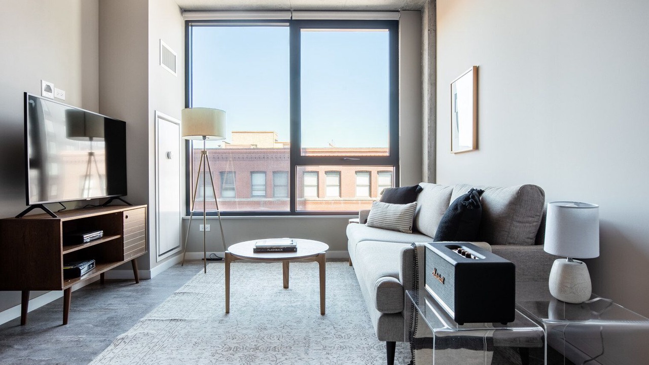 Photo of Livingroom in West Loop