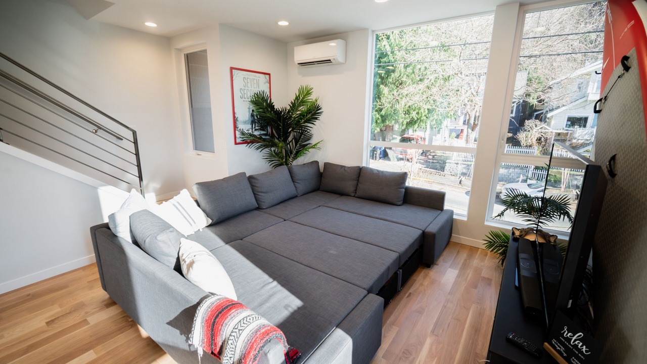 Photo of Livingroom in West Seattle