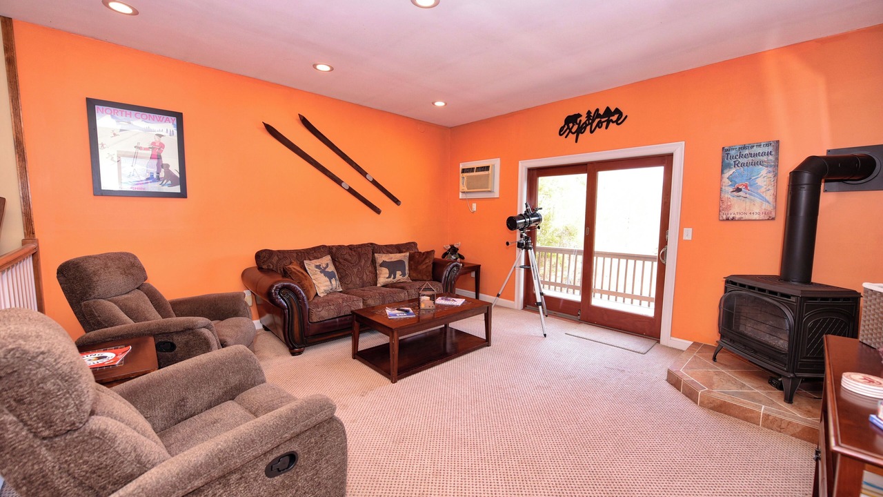 Photo of Livingroom in North Conway