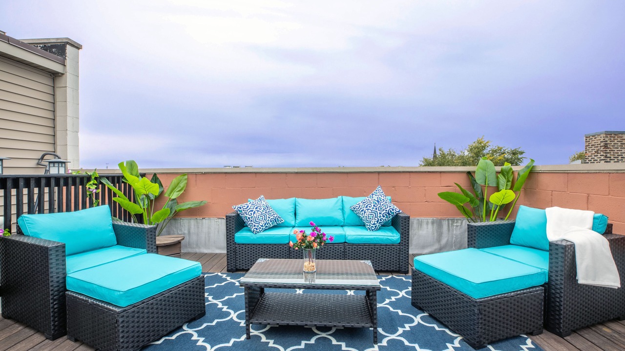 Photo of Patio Balcony in Ukrainian Village