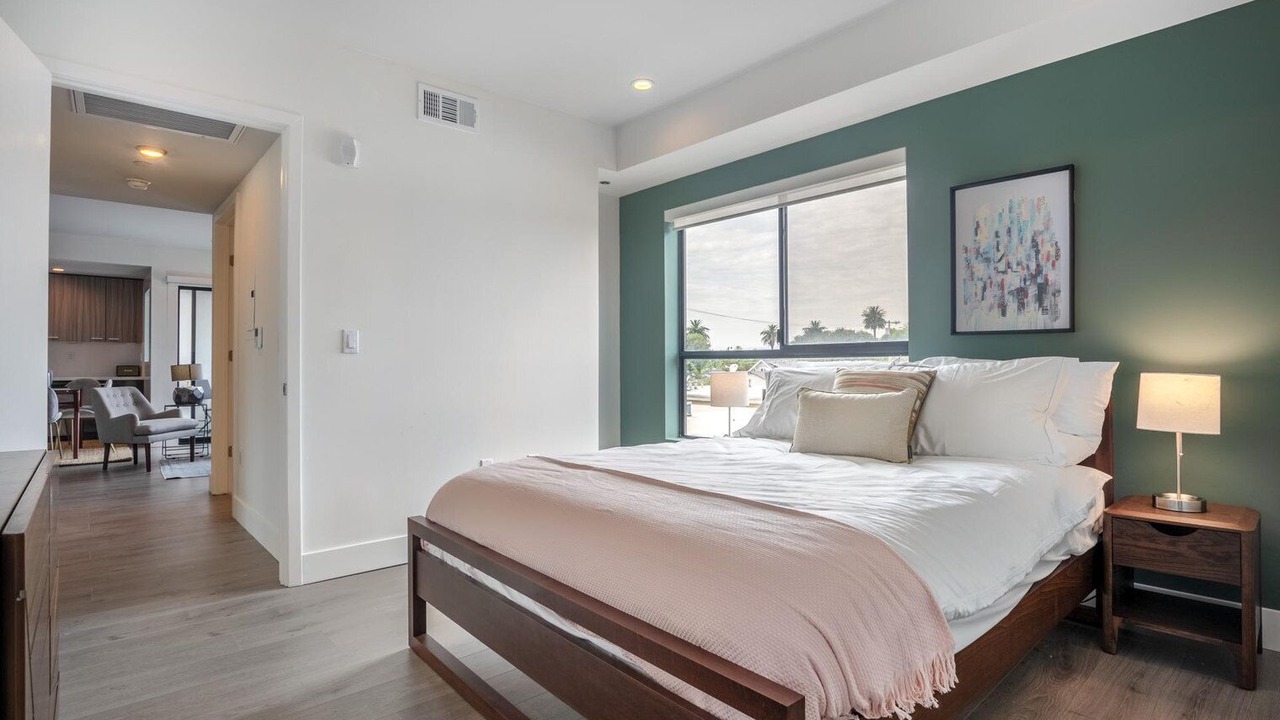 Photo of Bedroom in Mar Vista