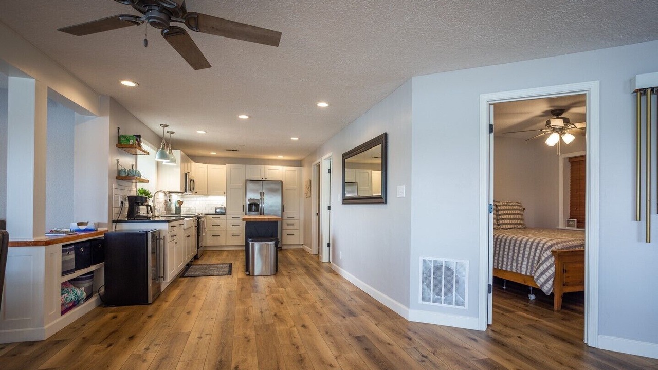 Photo of Bedroom in Camdenton