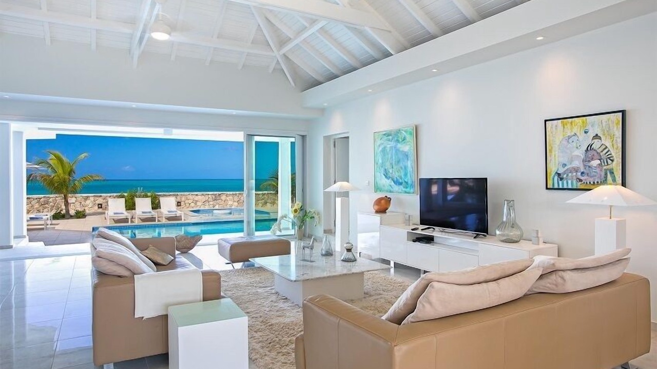Photo of Livingroom in Plum Bay