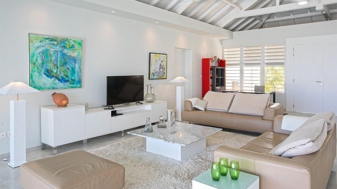 Photo of Livingroom in Plum Bay