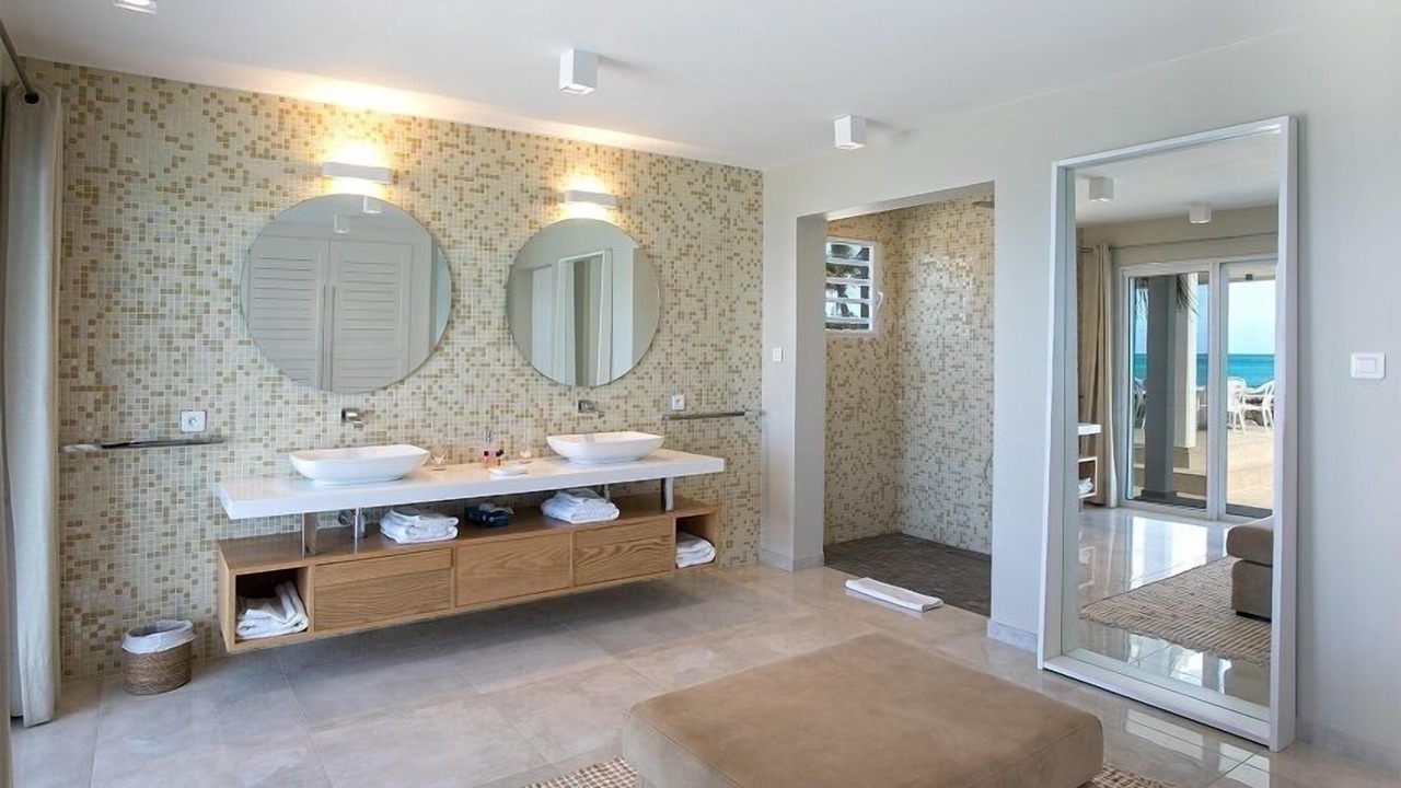 Photo of Bathroom in Plum Bay