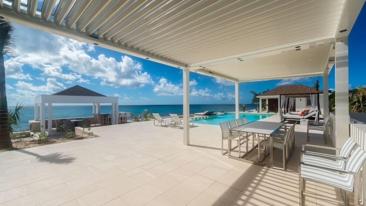 Photo of Outdoor in Plum Bay