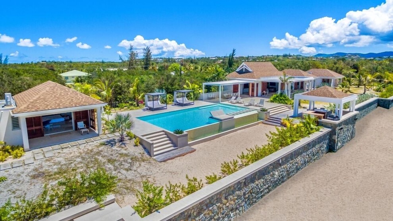 Photo of Outdoor in Plum Bay