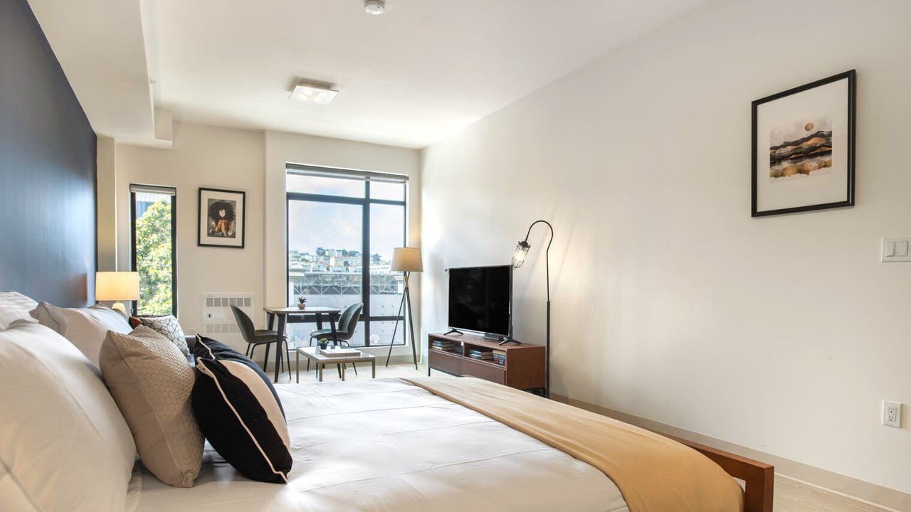 Photo of Bedroom in Civic Center