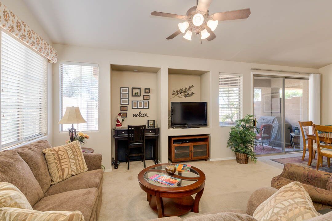 Photo of Livingroom in Alta Mesa