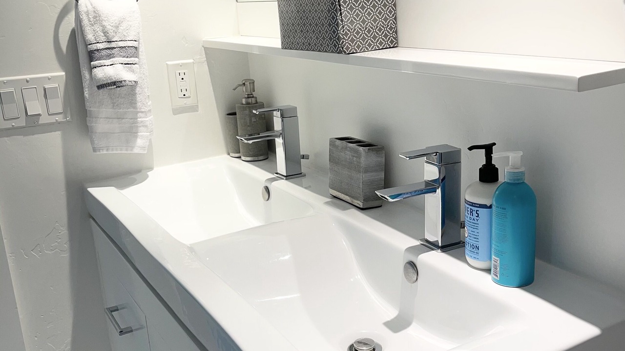 Photo of Bathroom in Basalt