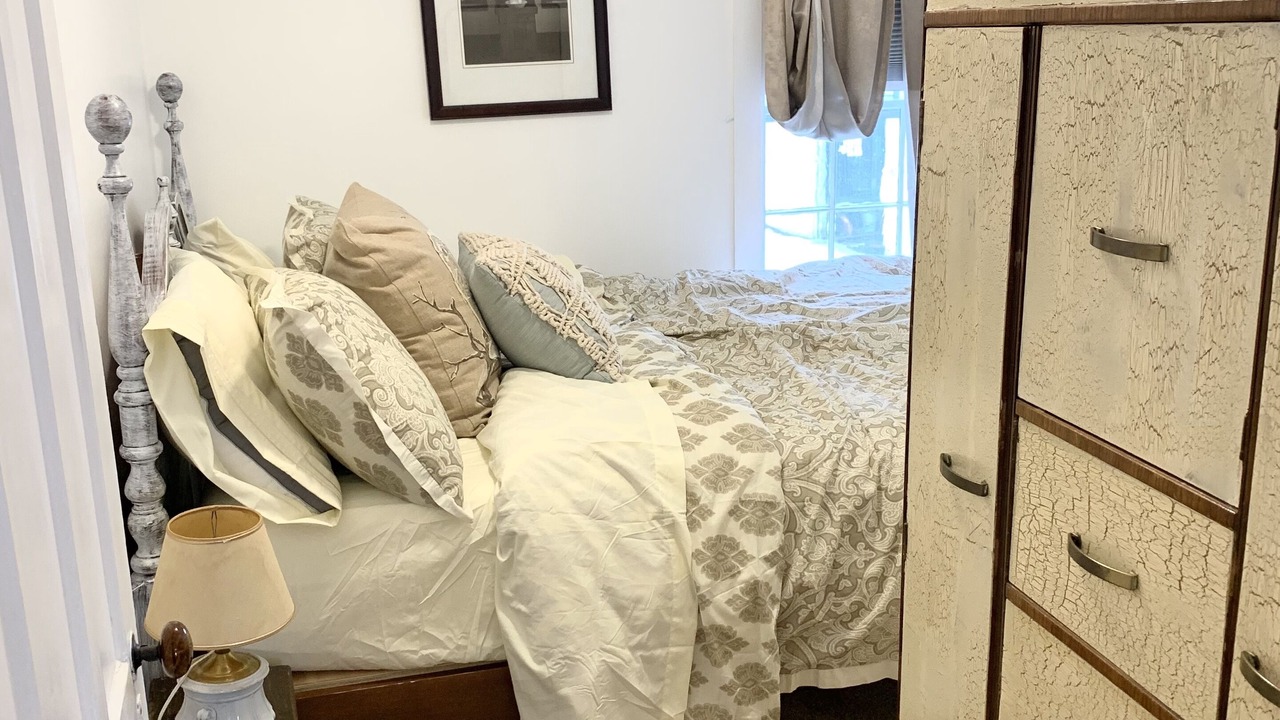 Photo of Bedroom in Nassau