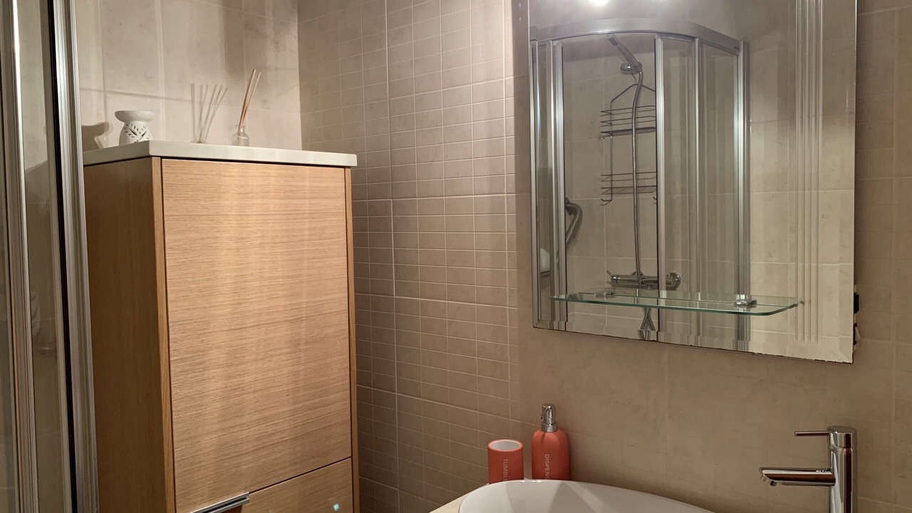 Photo of Bathroom in Cascais