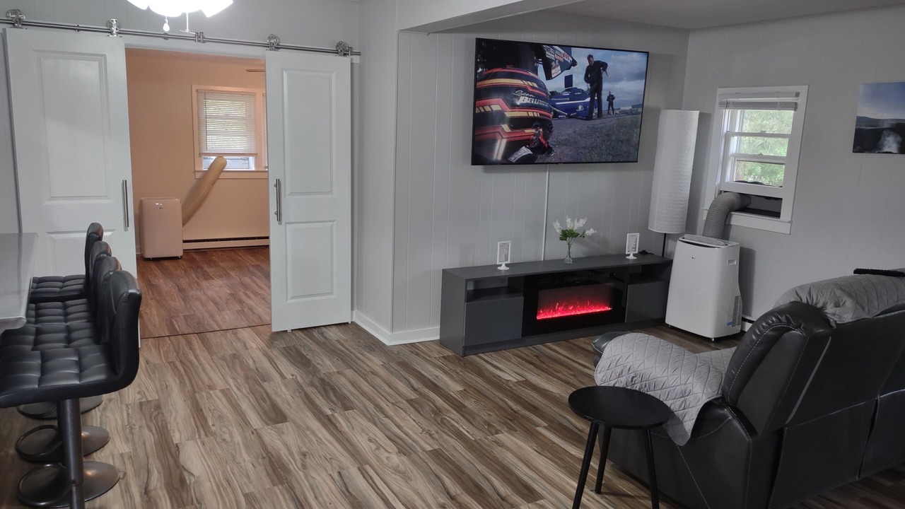 Photo of Livingroom in Gardiner