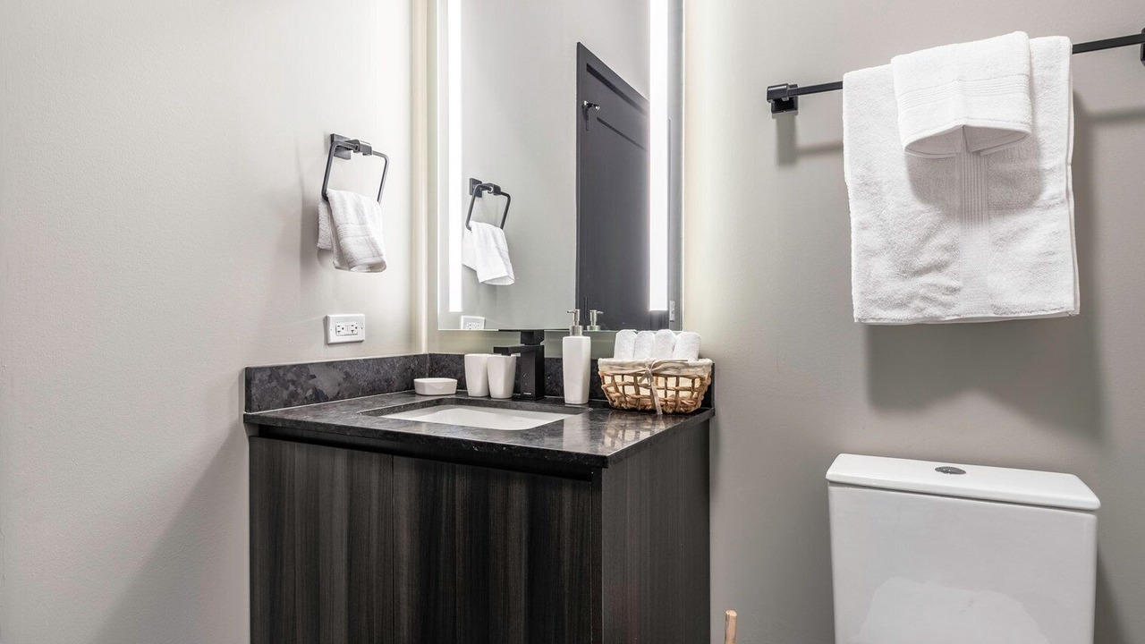Photo of Bathroom in West Loop
