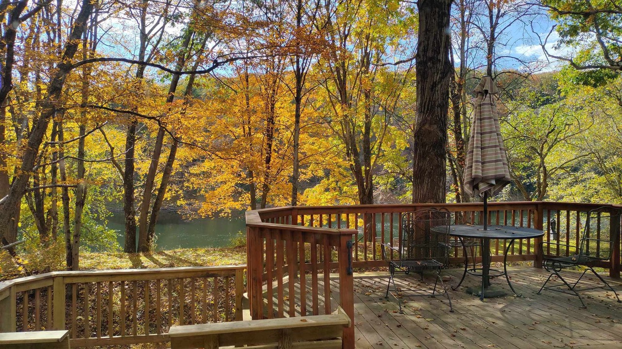 Photo of Outdoor in Pond Eddy