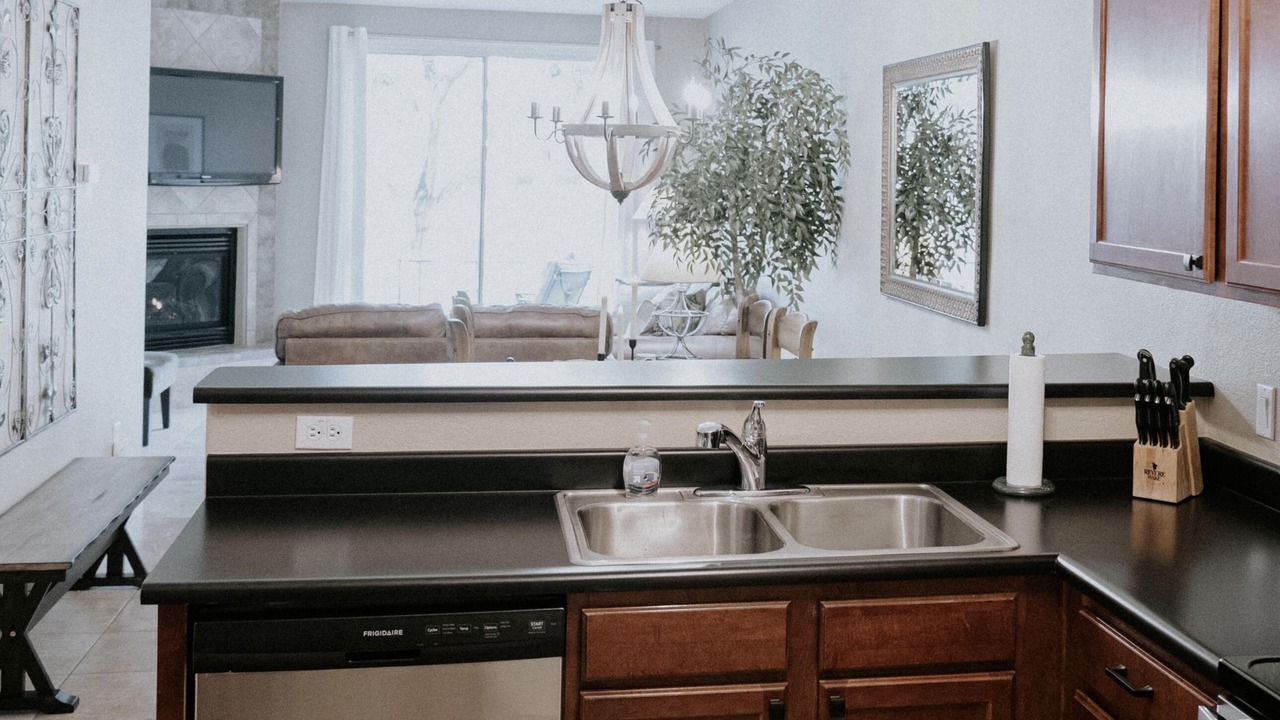 Photo of Kitchen in Superstition Lakes