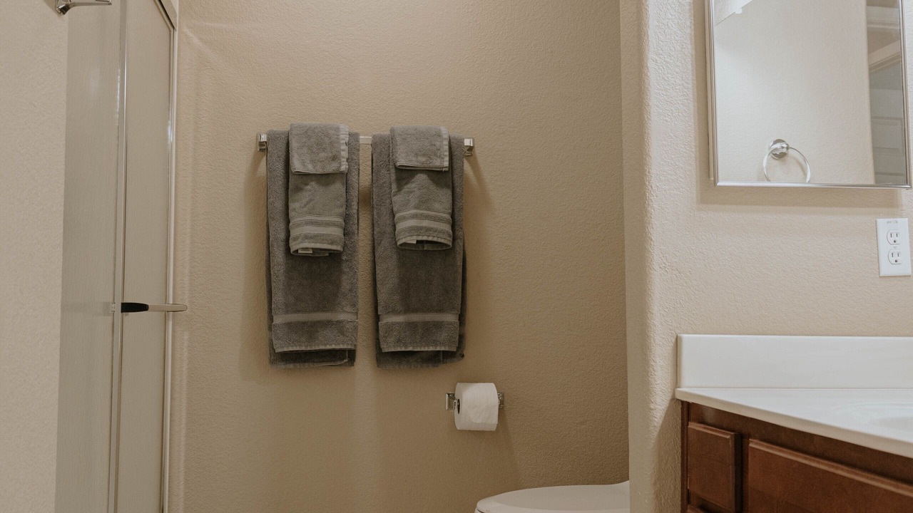 Photo of Bathroom in Superstition Lakes