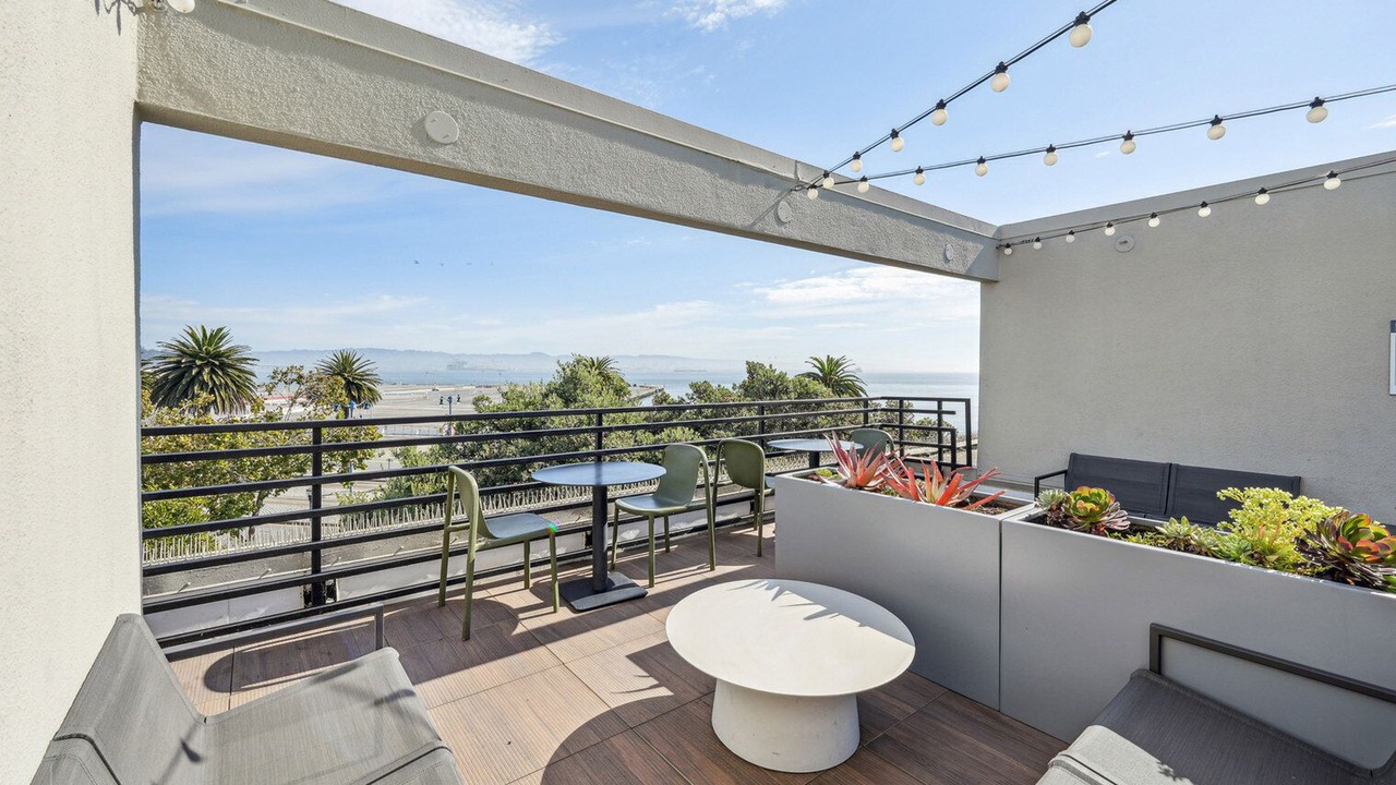 Photo of Outdoor in South Beach