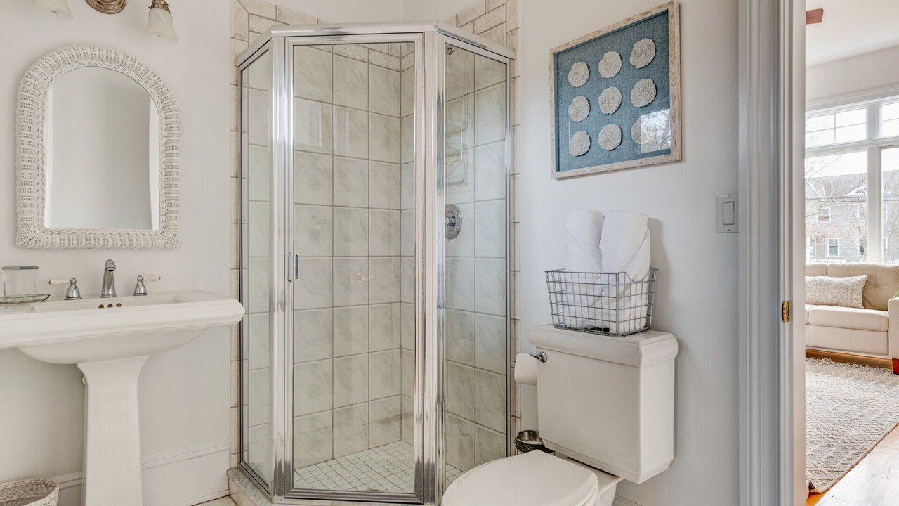 Photo of Bathroom in Shinnecock Hills