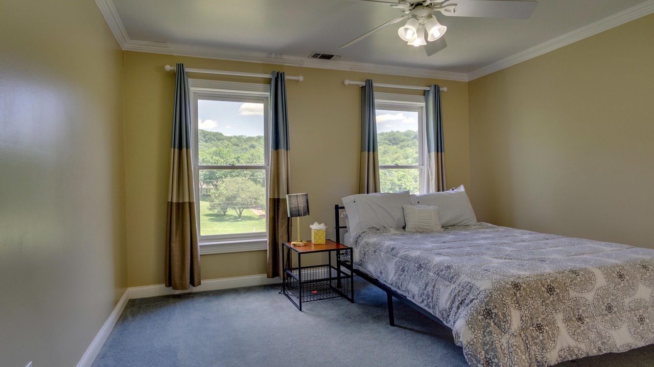 Photo of Bedroom in Brentwood