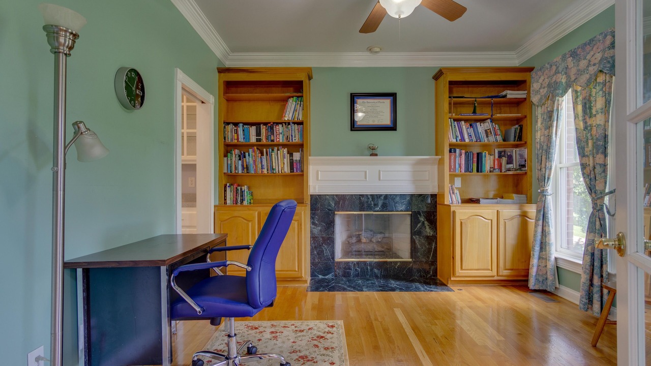 Photo of Bedroom in Brentwood