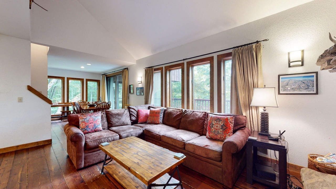 Photo of Livingroom in Plymouth