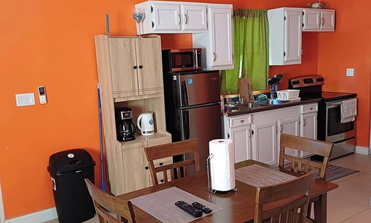 Photo of Kitchen in Leeward Settlement