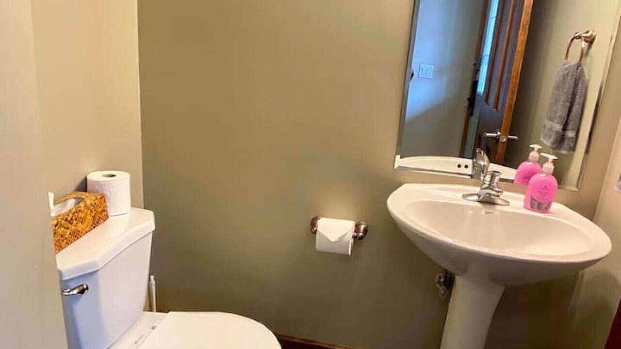 Photo of Bathroom in Canmore