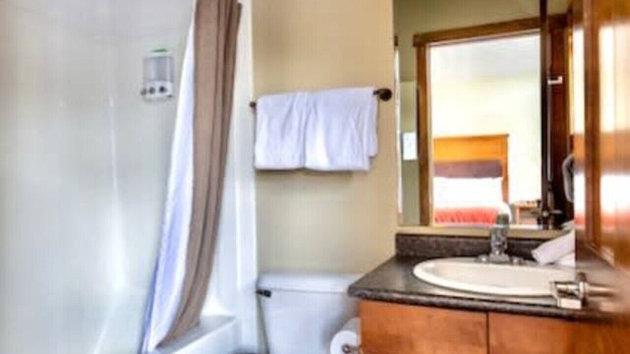 Photo of Bathroom in Canmore