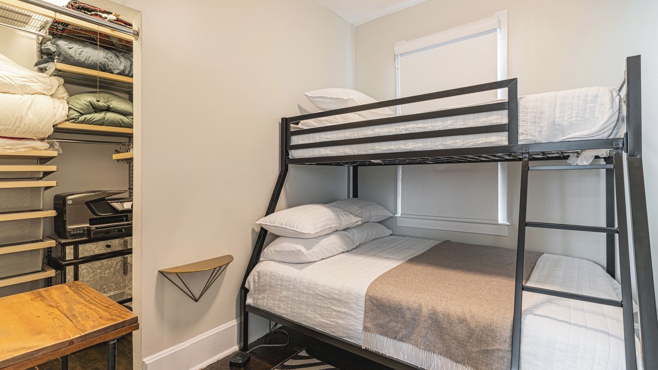 Photo of Bedroom in West Town