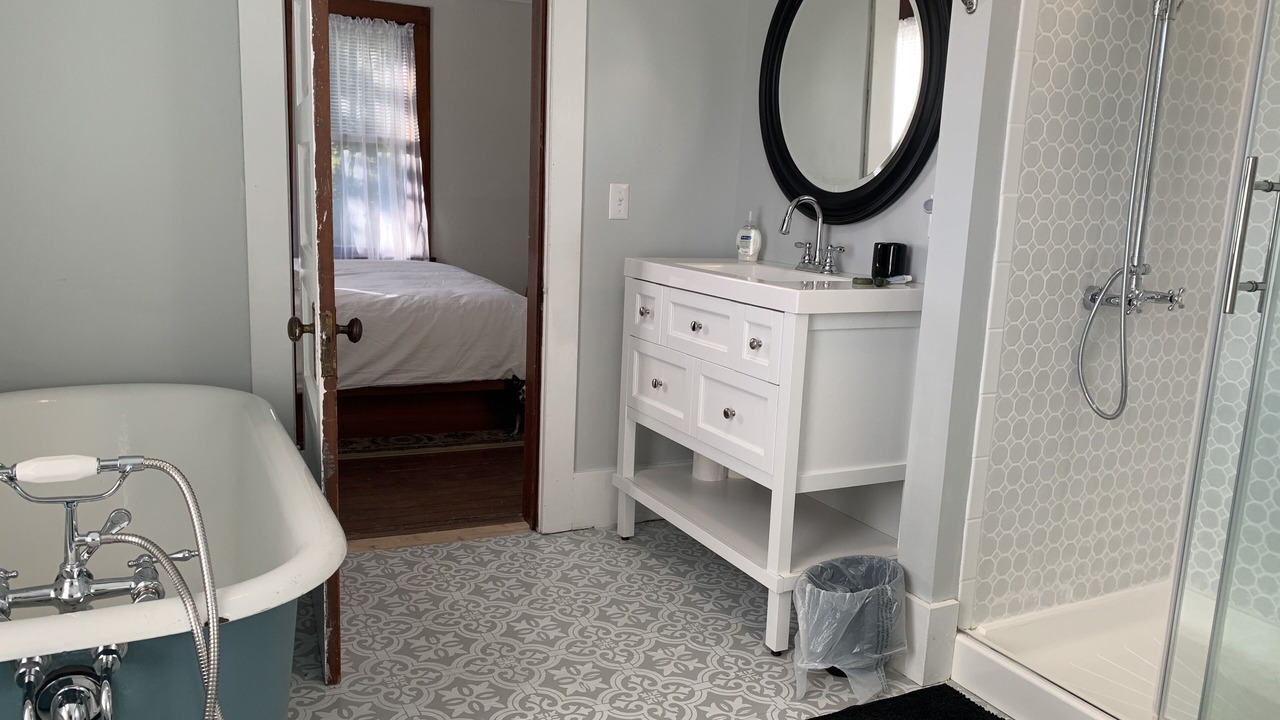 Photo of Bathroom in Livingston Manor