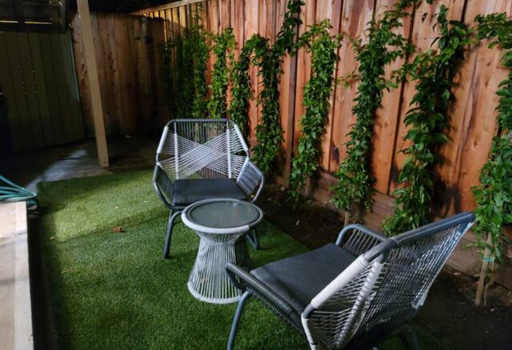 Photo of Patio Balcony in University South