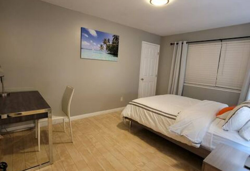 Photo of Bedroom in University South