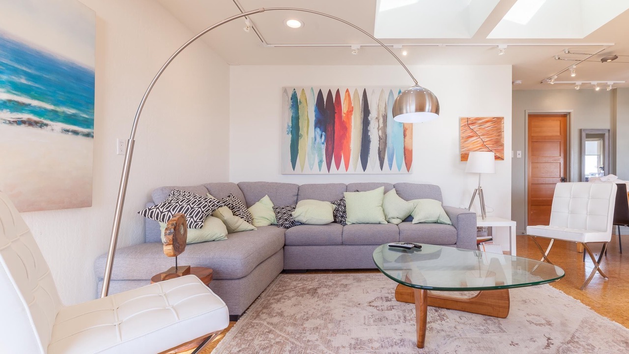 Photo of Livingroom in Pacifica