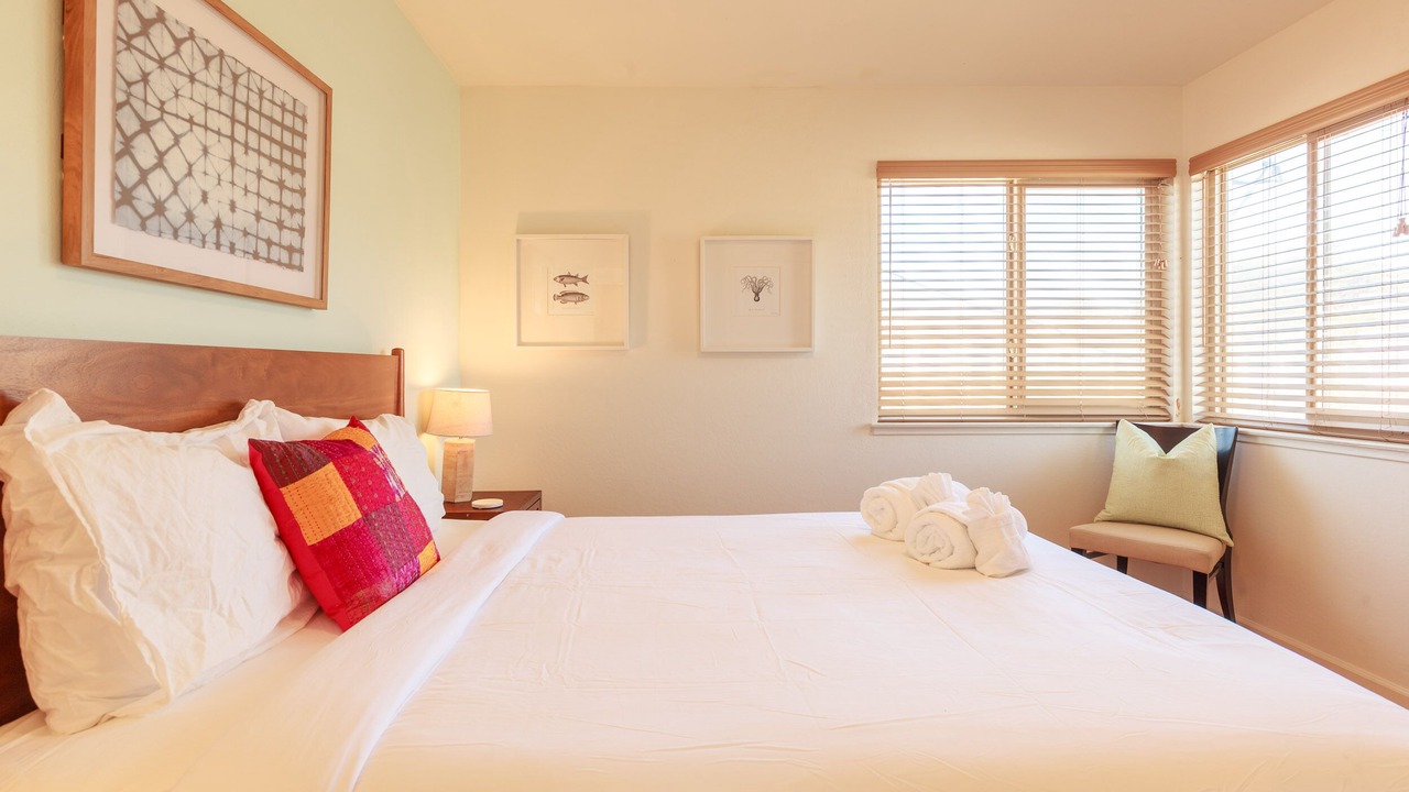 Photo of Bedroom in Pacifica